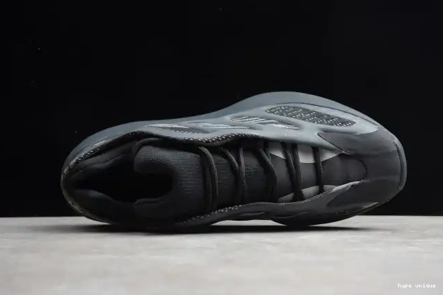 hype Yeezy 700 V3 H67799 Black Adidas Boost 0611